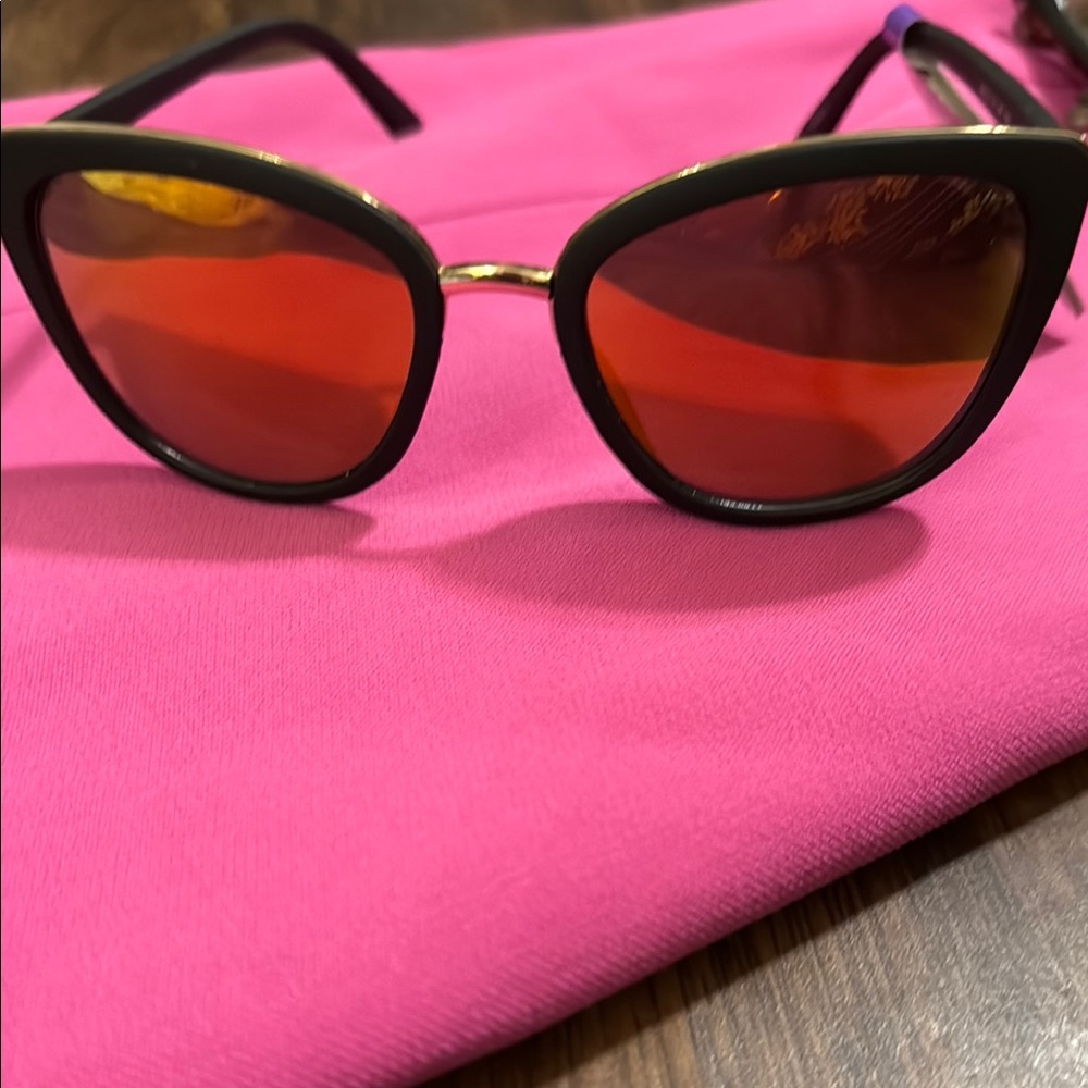 Foster Grant Sunglasses Womens - Picture 2 of 9